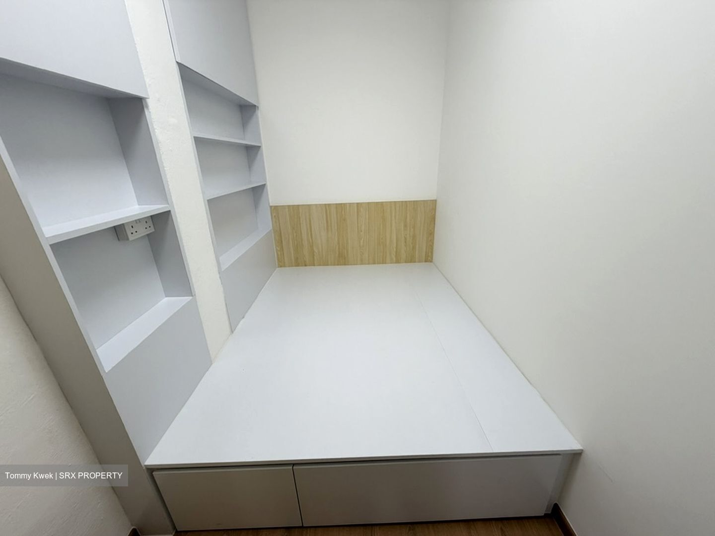 Sims Drive (Geylang),  #556953771